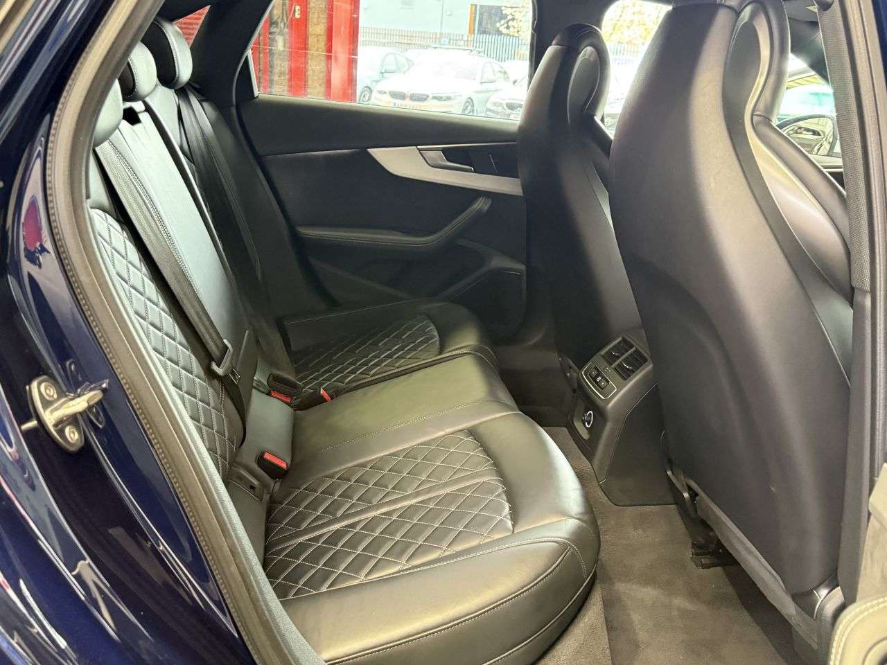 2018 AUDI S4 2018 AUDI S4