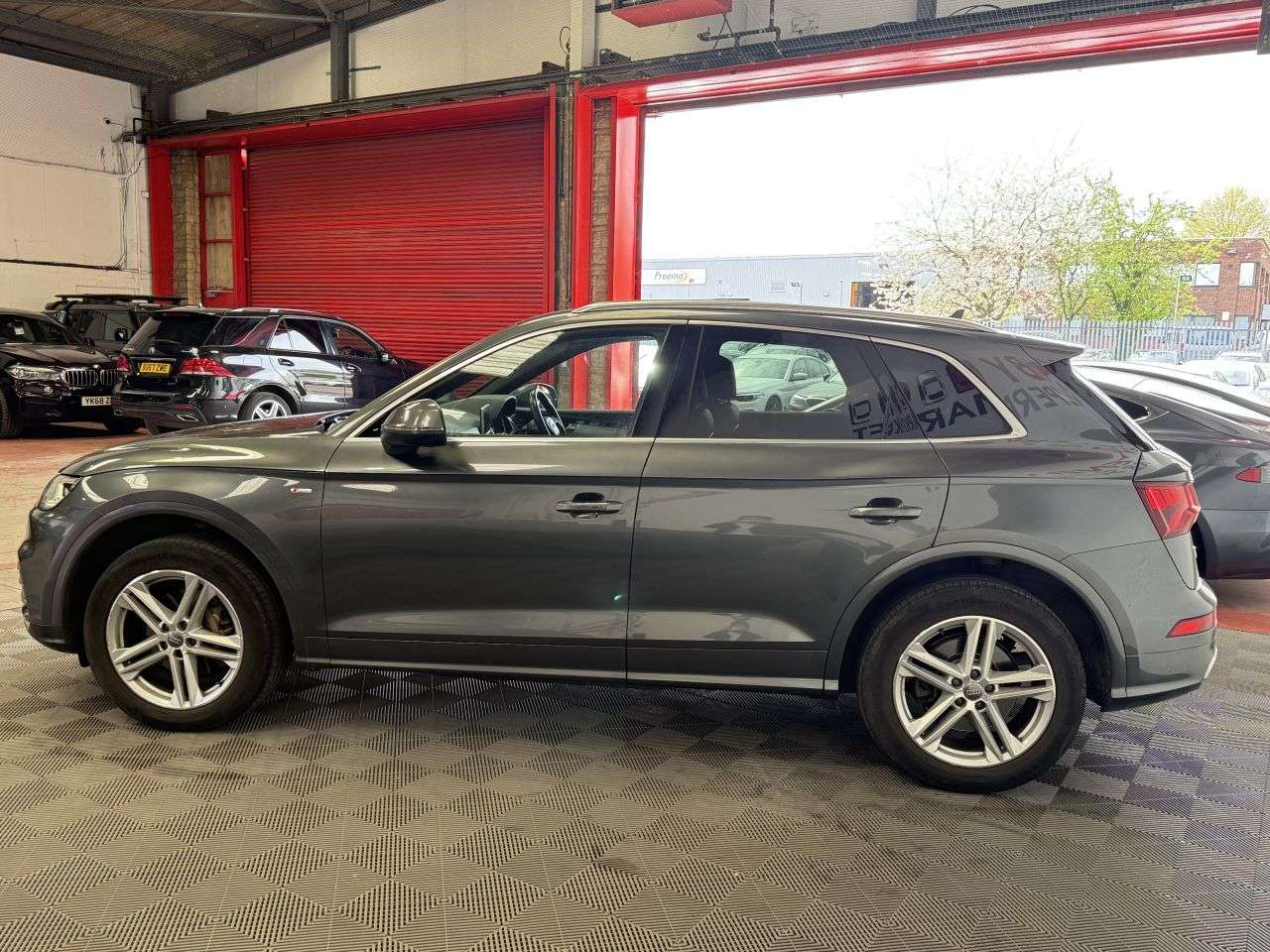 2018 AUDI Q5 2018 AUDI Q5