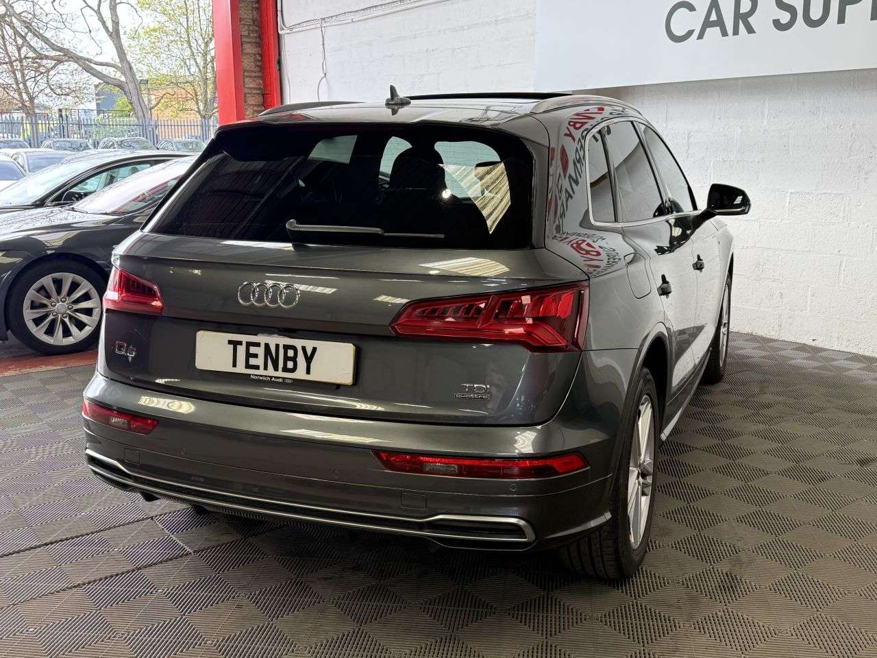 2018 AUDI Q5 2018 AUDI Q5