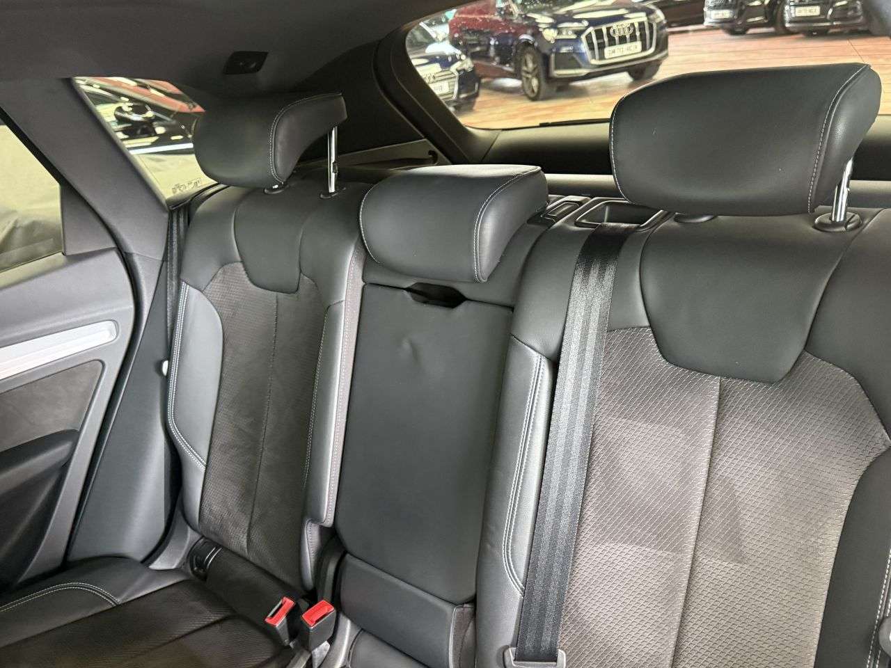 2018 AUDI Q5 2018 AUDI Q5