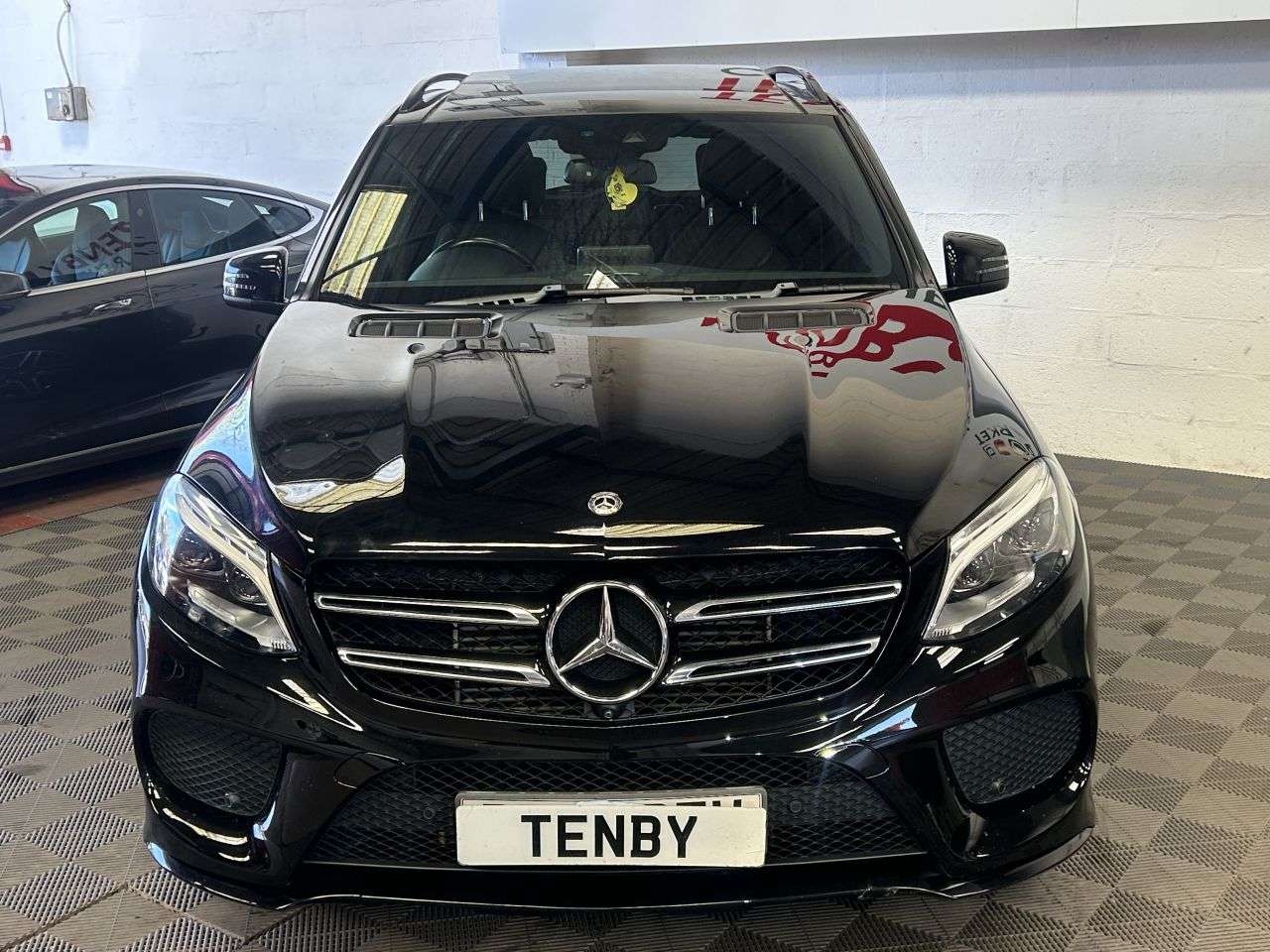 A 2018 MERCEDES-BENZ GLE 3.0 GLE350d V6 AMG Night Edition (Premium Plus) SUV 5dr Diesel G-Tronic 4MA A 2018 MERCEDES-BENZ GLE 3.0 GLE350d V6 AMG Night Edition (Premium Plus) SUV 5dr Diesel G-Tronic 4MA