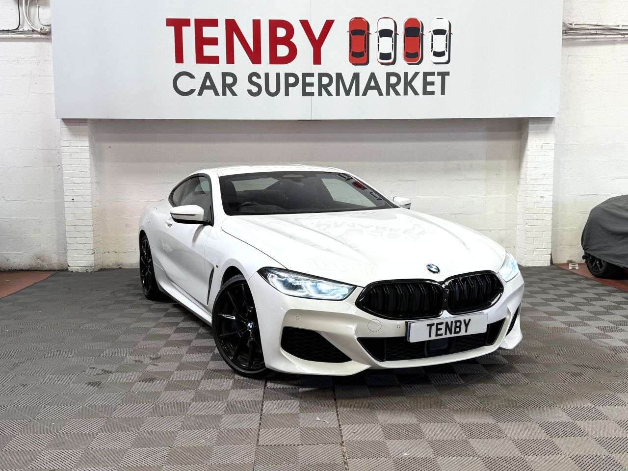 A 2020 BMW 8 SERIES 3.0 840i Coupe 2dr Petrol Steptronic Euro 6 (s/s) (340 ps) FHTD&COOLED SEAT A 2020 BMW 8 SERIES 3.0 840i Coupe 2dr Petrol Steptronic Euro 6 (s/s) (340 ps) FHTD&COOLED SEAT