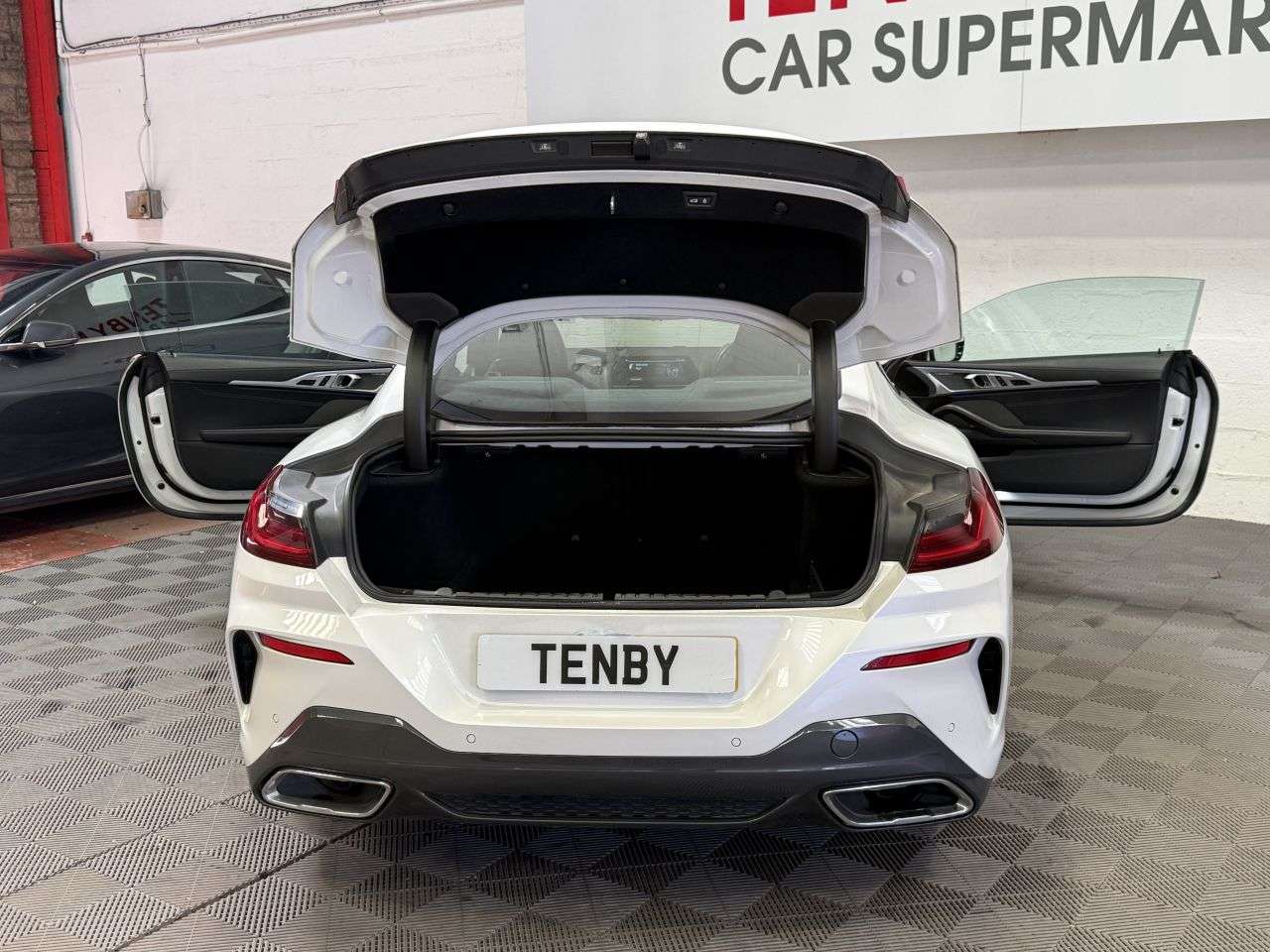 2020 BMW 8 SERIES 2020 BMW 8 SERIES