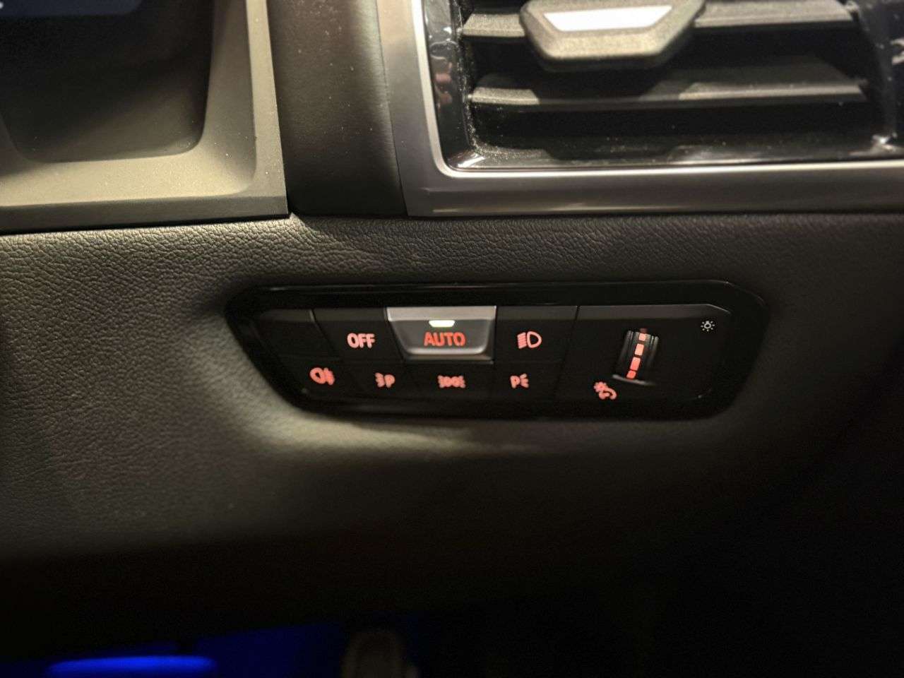 2020 BMW 8 SERIES 2020 BMW 8 SERIES