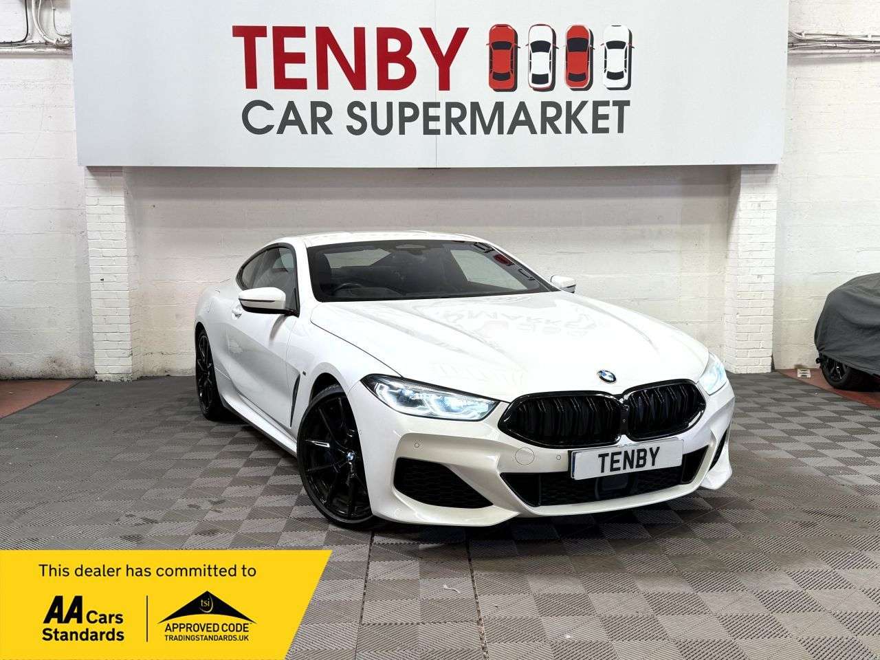A 2020 BMW 8 SERIES 3.0 840i Coupe 2dr Petrol Steptronic Euro 6 (s/s) (340 ps) FHTD&COOLED SEAT A 2020 BMW 8 SERIES 3.0 840i Coupe 2dr Petrol Steptronic Euro 6 (s/s) (340 ps) FHTD&COOLED SEAT