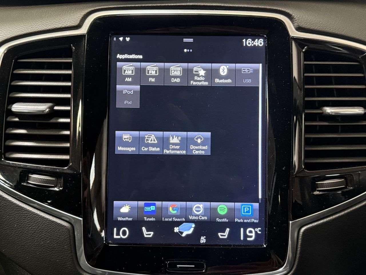 2018 VOLVO XC90 2018 VOLVO XC90