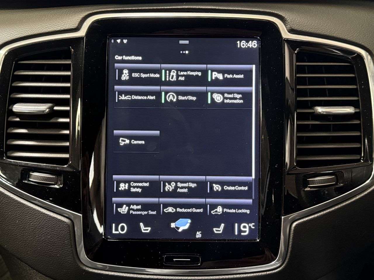 2018 VOLVO XC90 2018 VOLVO XC90
