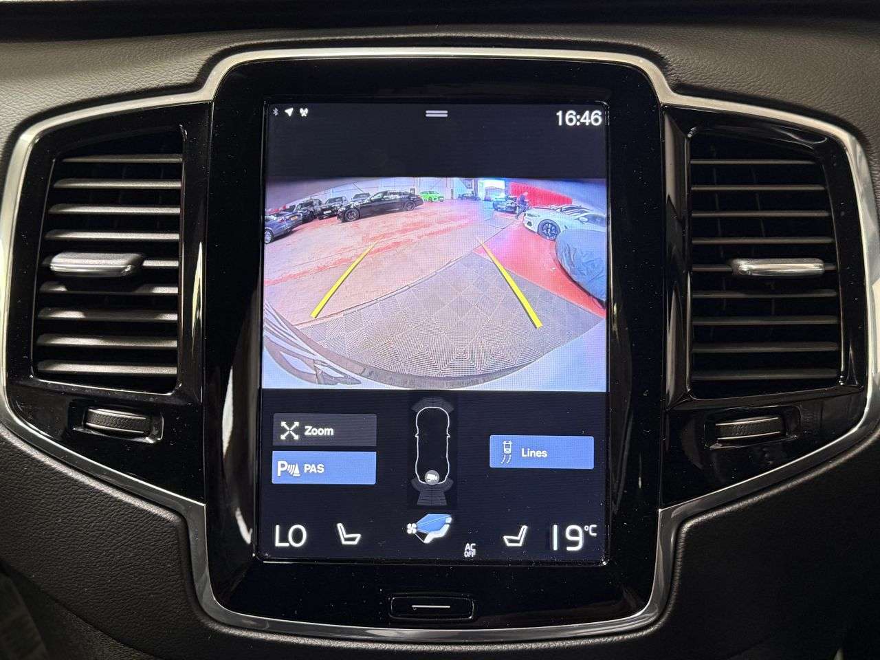 2018 VOLVO XC90 2018 VOLVO XC90