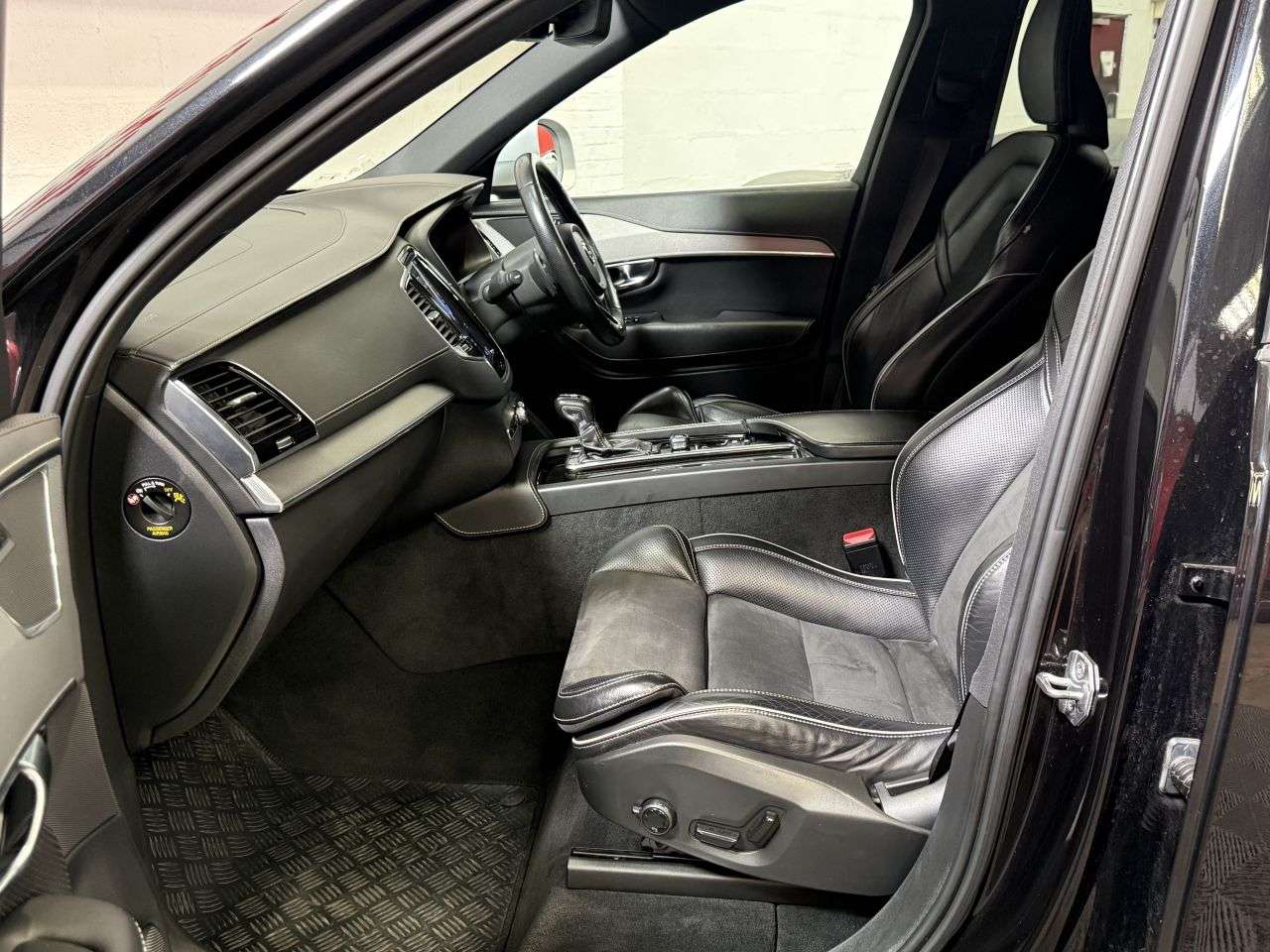 2018 VOLVO XC90 2018 VOLVO XC90