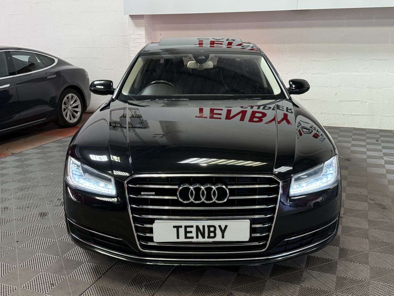 A 2016 AUDI A8 TDI V6 SE LWB Executive Saloon 4dr Diesel Triptronic Quattro Euro 6 A 2016 AUDI A8 TDI V6 SE LWB Executive Saloon 4dr Diesel Triptronic Quattro Euro 6