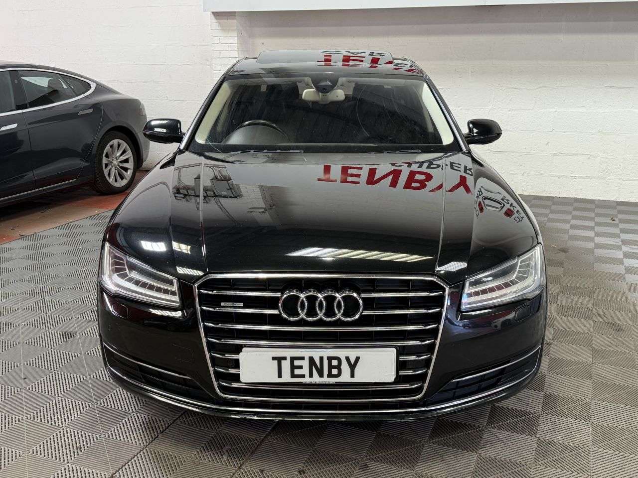 A 2016 AUDI A8 TDI V6 SE LWB Executive Saloon 4dr Diesel Triptronic Quattro Euro 6 A 2016 AUDI A8 TDI V6 SE LWB Executive Saloon 4dr Diesel Triptronic Quattro Euro 6