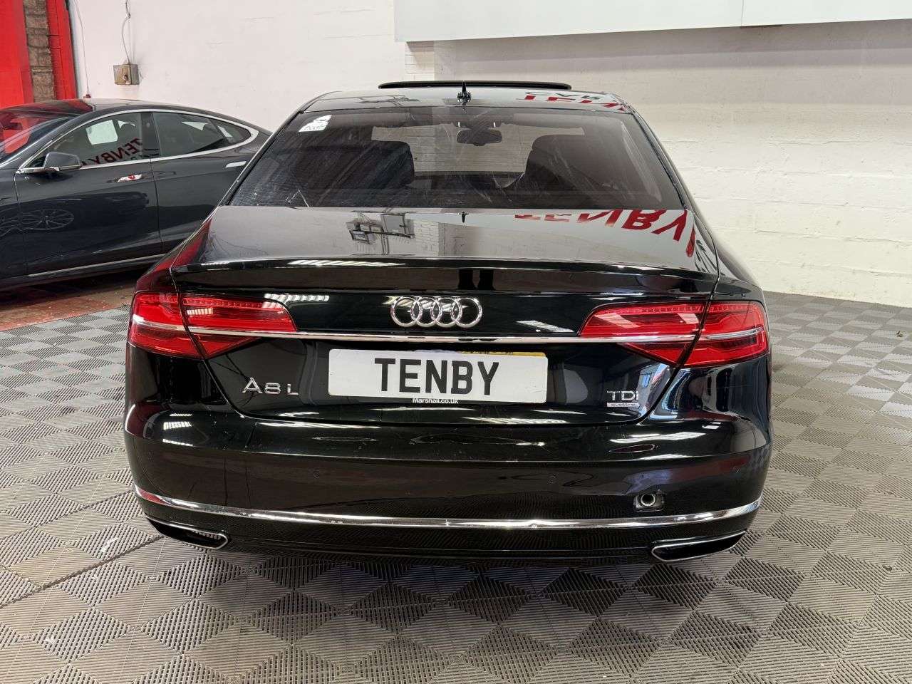 2016 AUDI A8 2016 AUDI A8