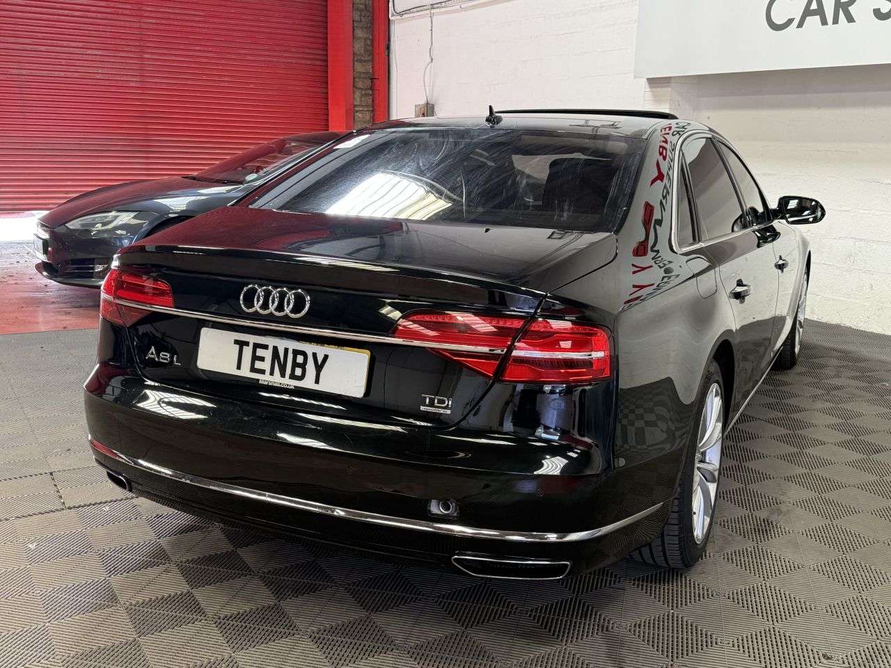 2016 AUDI A8 2016 AUDI A8