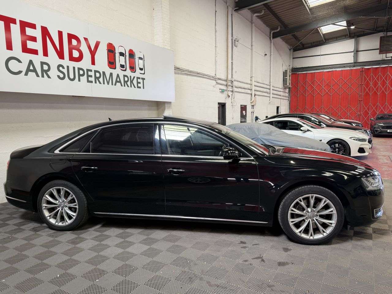 2016 AUDI A8 2016 AUDI A8