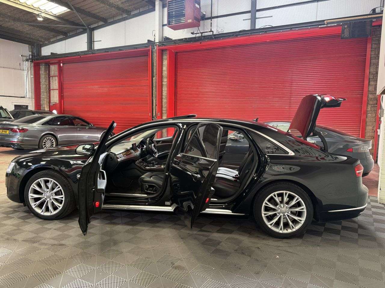 2016 AUDI A8 2016 AUDI A8