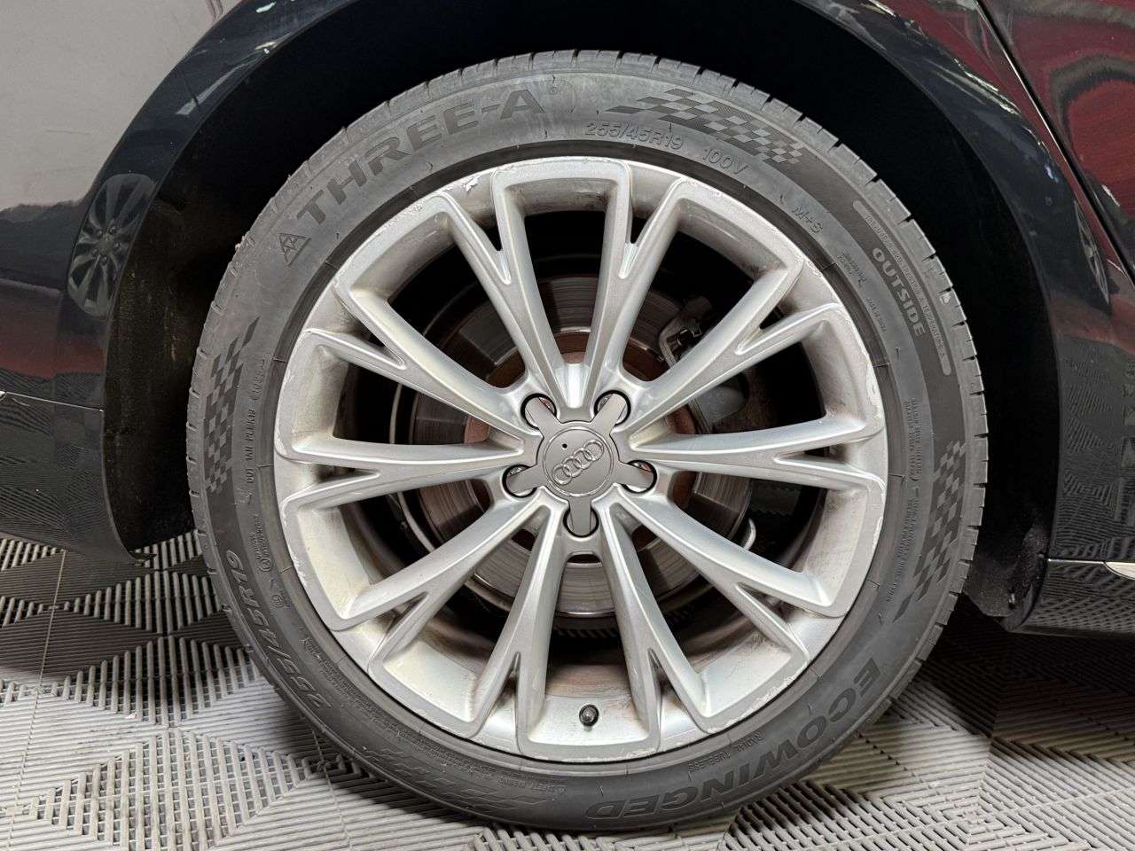 2016 AUDI A8 2016 AUDI A8