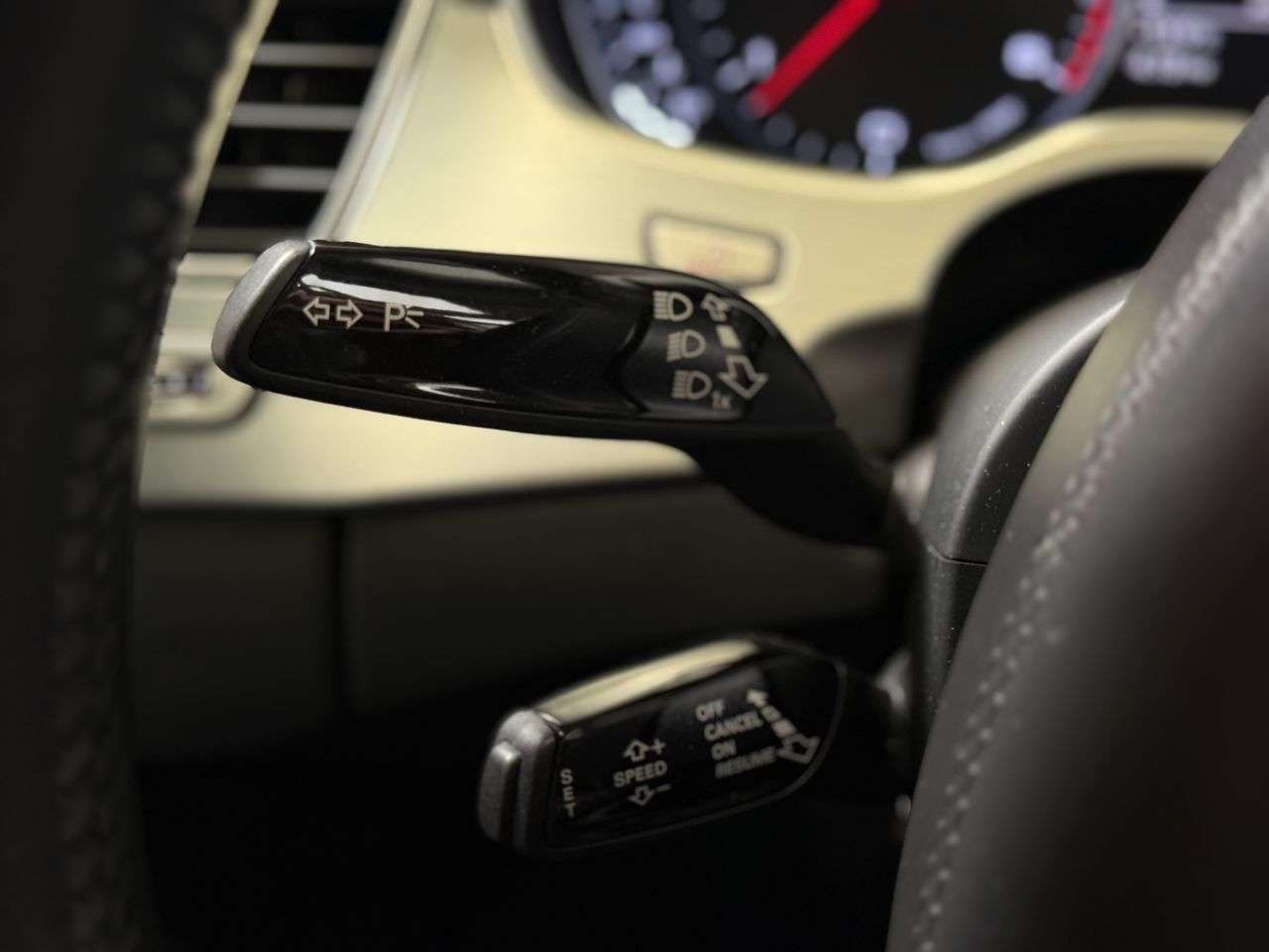 2016 AUDI A8 2016 AUDI A8