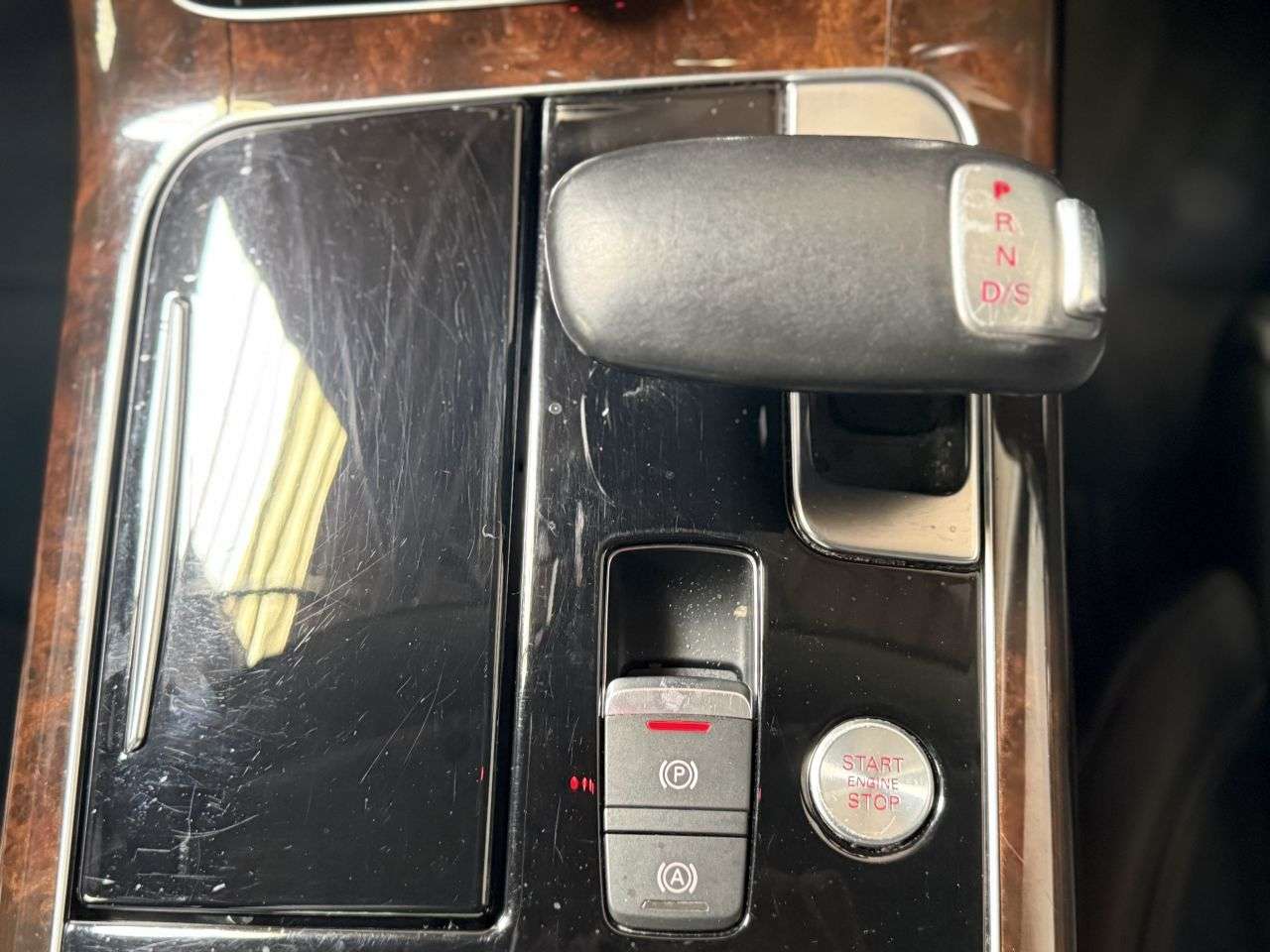 2016 AUDI A8 2016 AUDI A8