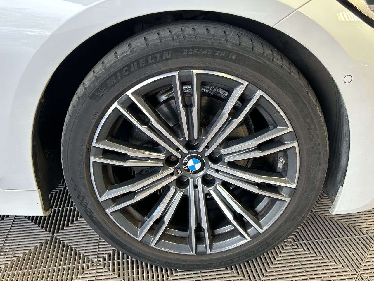 2019 BMW 3 SERIES 2019 BMW 3 SERIES