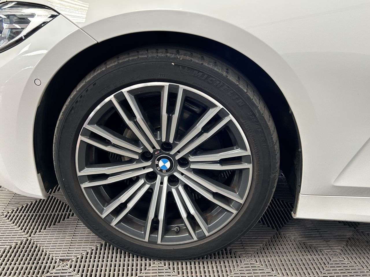 2019 BMW 3 SERIES 2019 BMW 3 SERIES