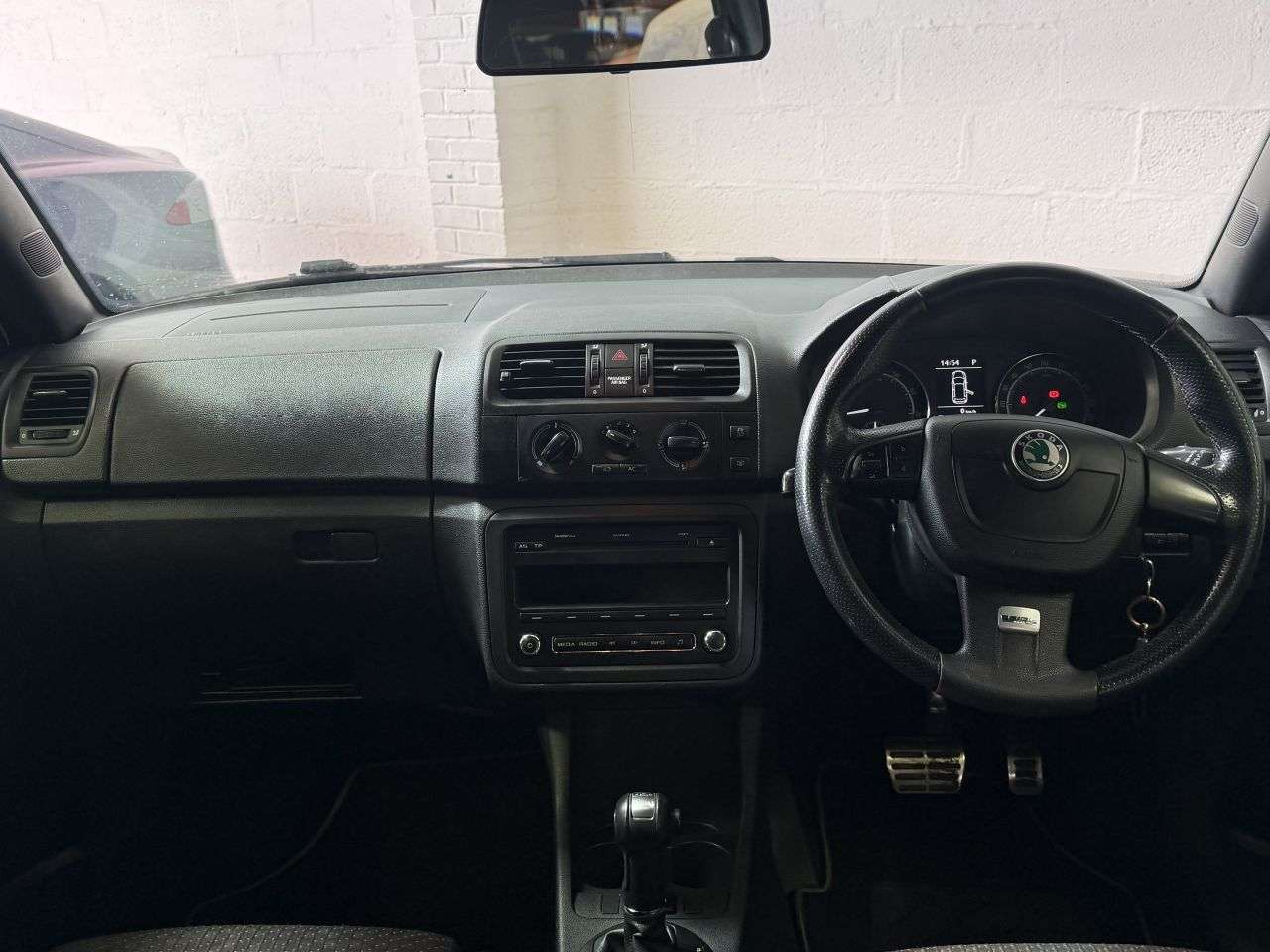 2012 SKODA FABIA 2012 SKODA FABIA