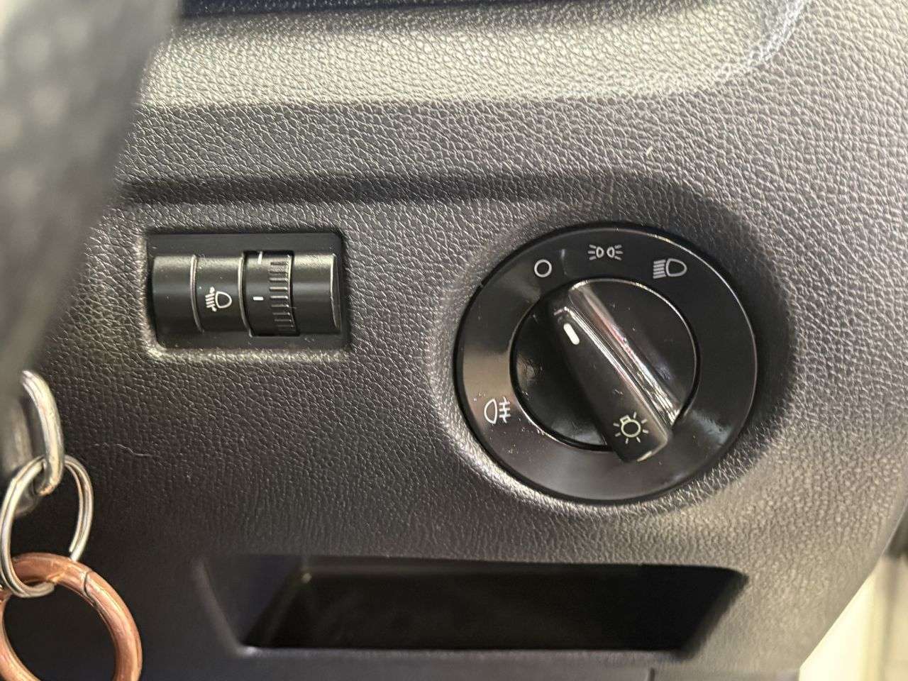 2012 SKODA FABIA 2012 SKODA FABIA