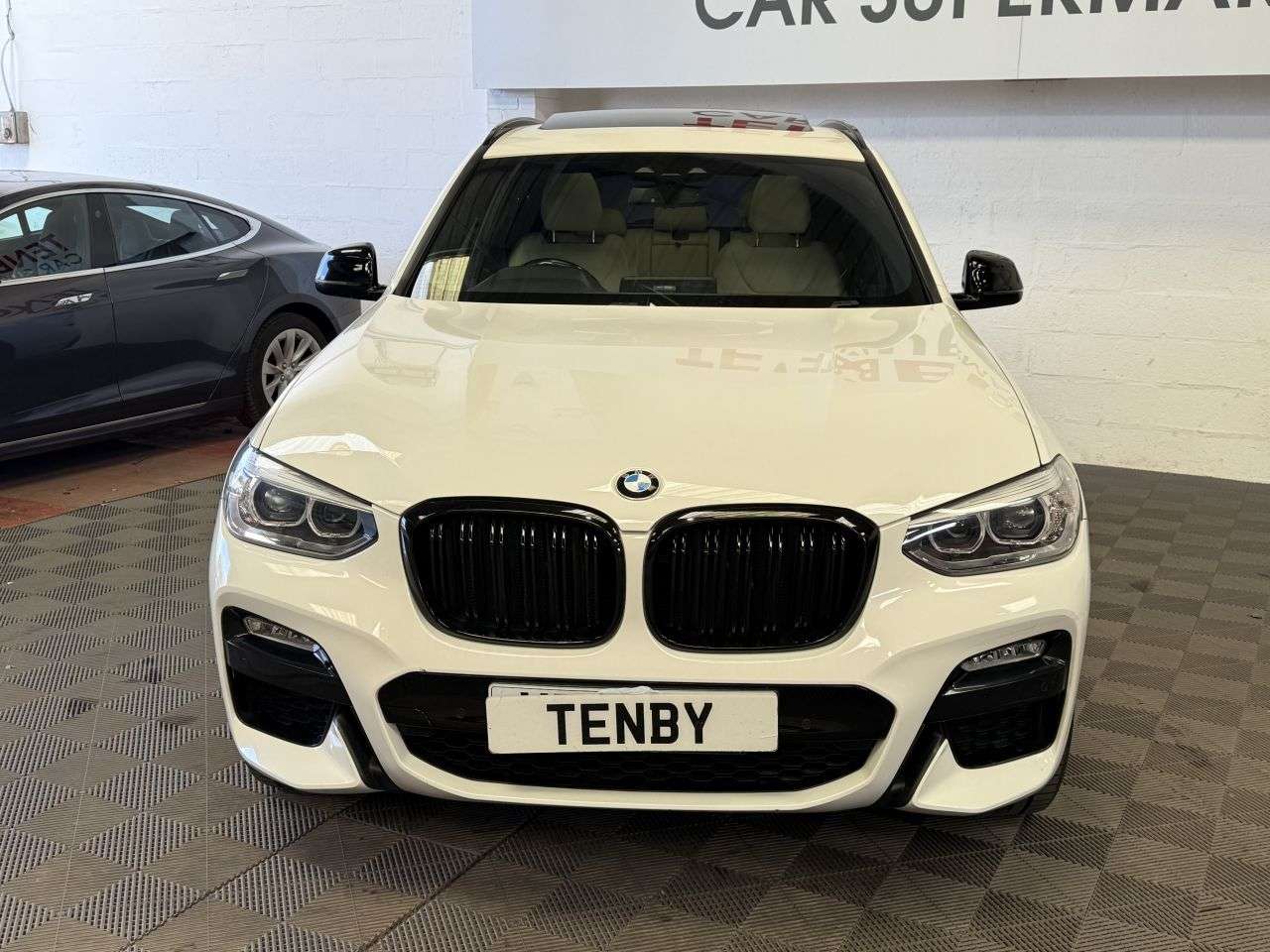 A 2018 BMW X3 2.0 20d M Sport SUV 5dr Diesel Auto xDrive Euro 6 (s/s) (190 ps) A 2018 BMW X3 2.0 20d M Sport SUV 5dr Diesel Auto xDrive Euro 6 (s/s) (190 ps)