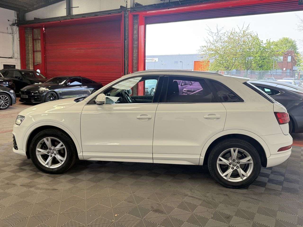 2017 AUDI Q3 2017 AUDI Q3