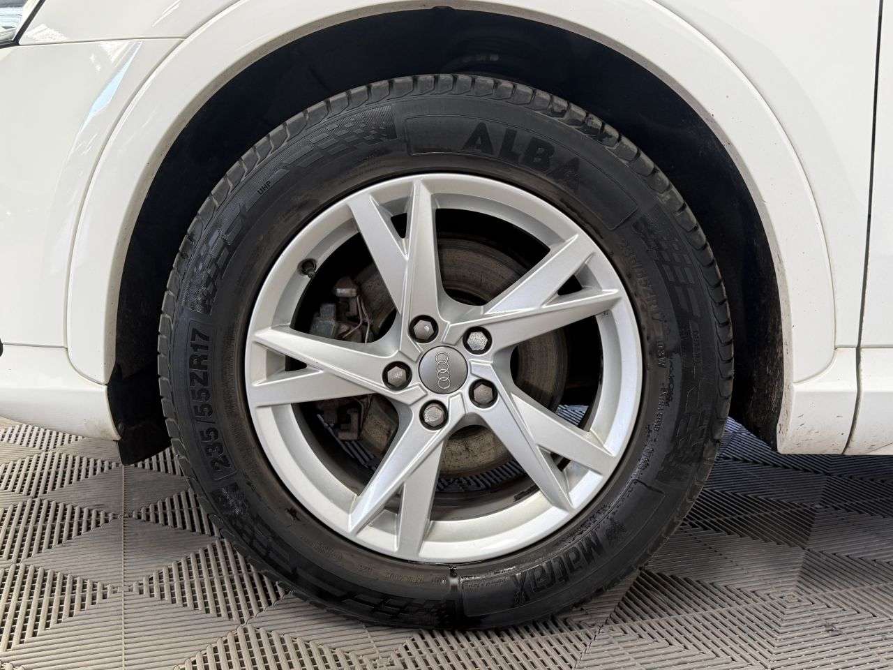 2017 AUDI Q3 2017 AUDI Q3