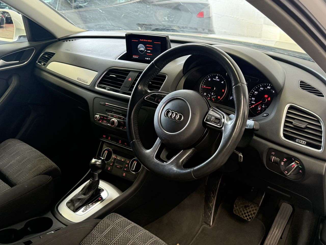2017 AUDI Q3 2017 AUDI Q3