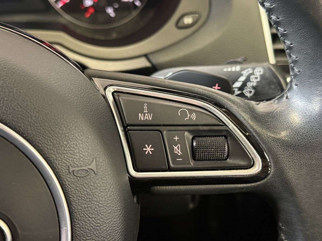 2017 AUDI Q3 2017 AUDI Q3