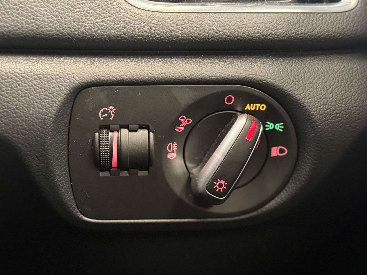 2017 AUDI Q3 2017 AUDI Q3