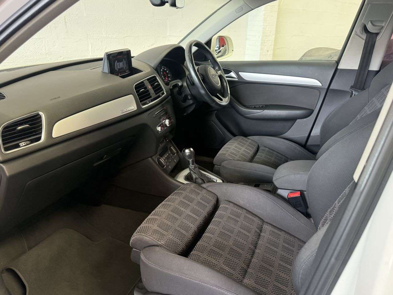 2017 AUDI Q3 2017 AUDI Q3