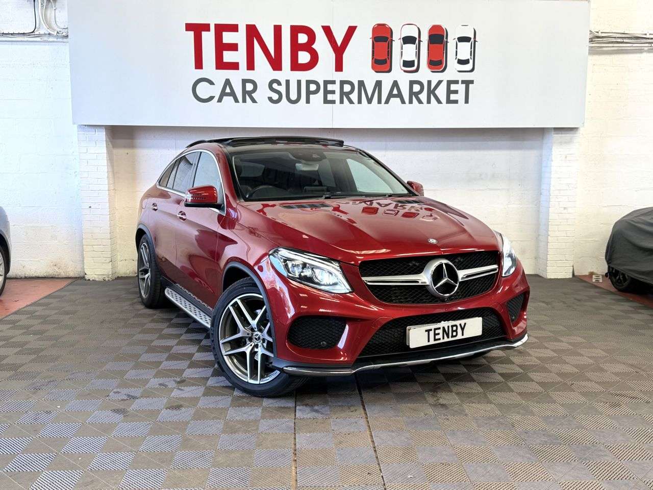 A 2017 MERCEDES-BENZ GLE 3.0 GLE350d V6 AMG Line (Premium Plus) Coupe 5dr Diesel G-Tronic 4MATIC Eur A 2017 MERCEDES-BENZ GLE 3.0 GLE350d V6 AMG Line (Premium Plus) Coupe 5dr Diesel G-Tronic 4MATIC Eur