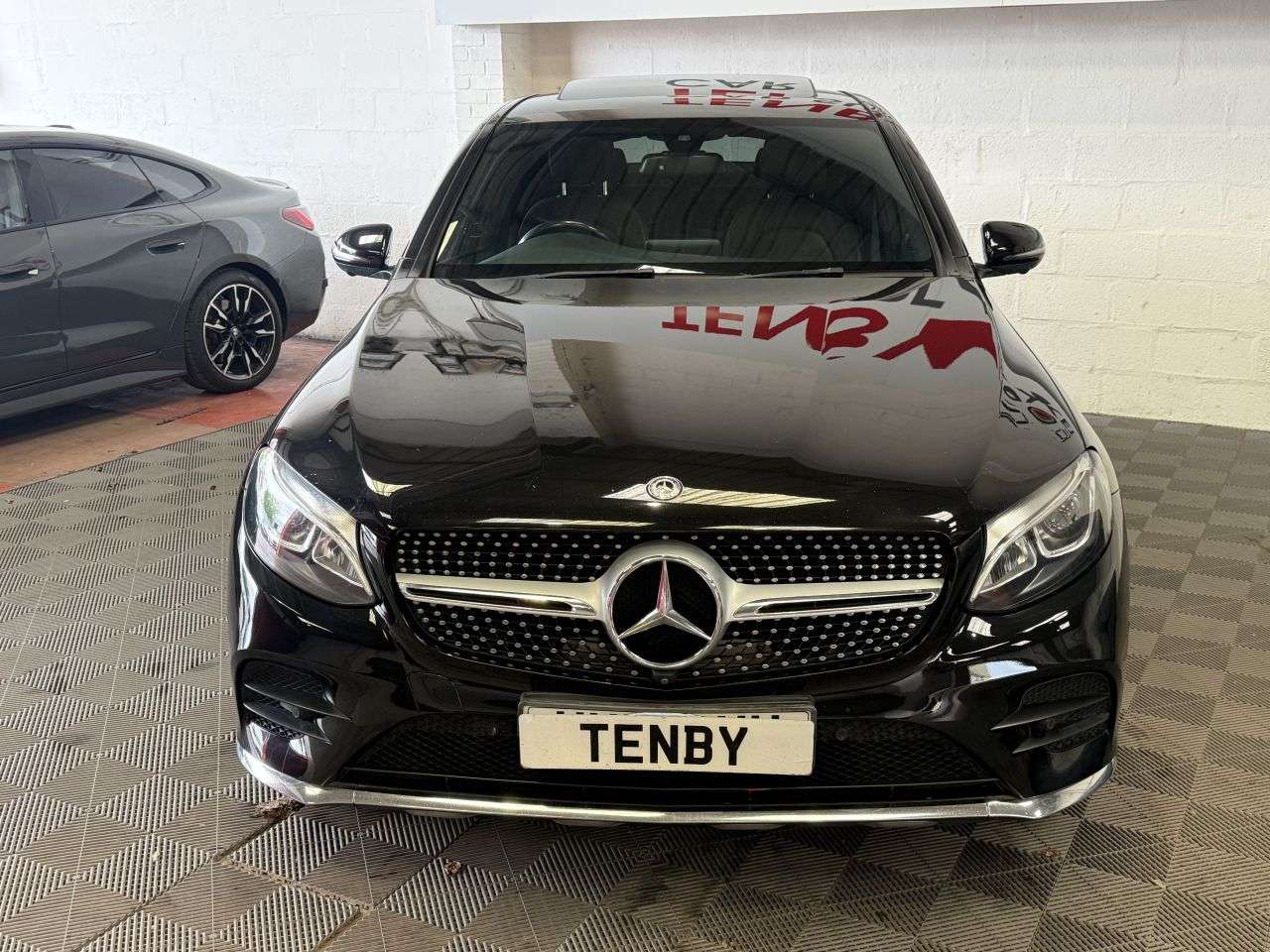 A 2017 MERCEDES-BENZ GLC 2.1 GLC220d AMG Line (Premium) Coupe 5dr Diesel G-Tronic 4MATIC Euro 6 (s/s A 2017 MERCEDES-BENZ GLC 2.1 GLC220d AMG Line (Premium) Coupe 5dr Diesel G-Tronic 4MATIC Euro 6 (s/s