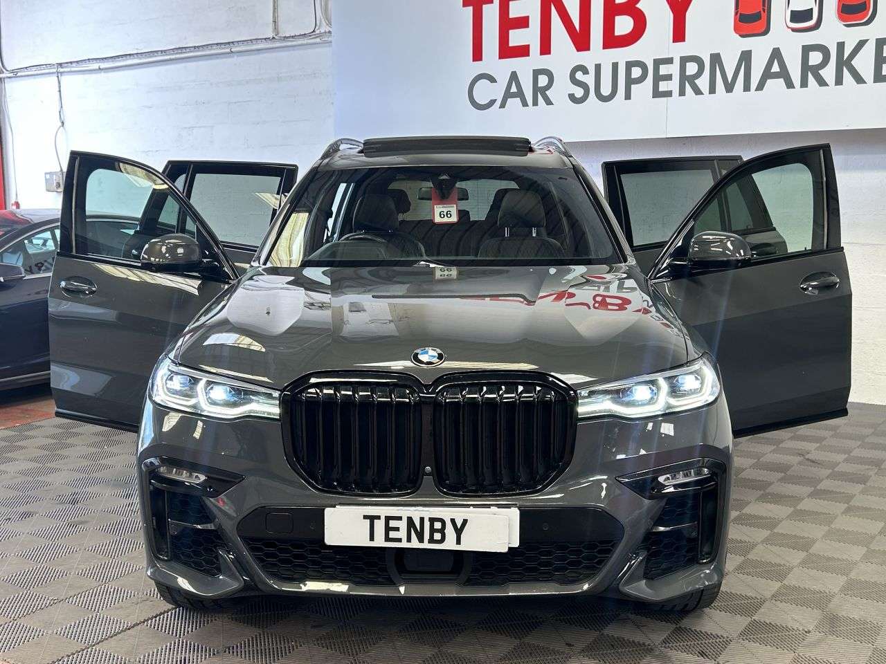 2021 BMW X7 2021 BMW X7