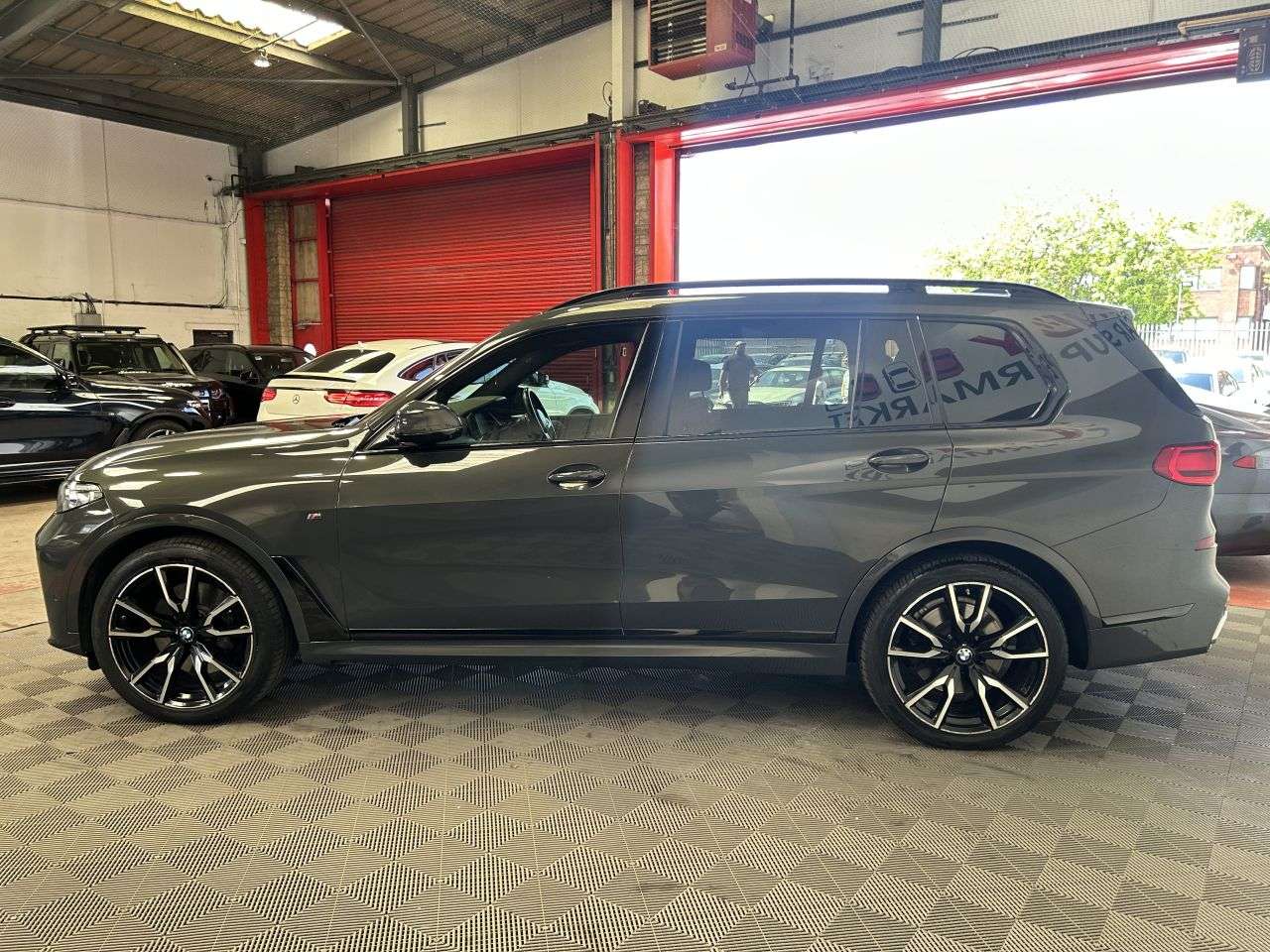 2021 BMW X7 2021 BMW X7