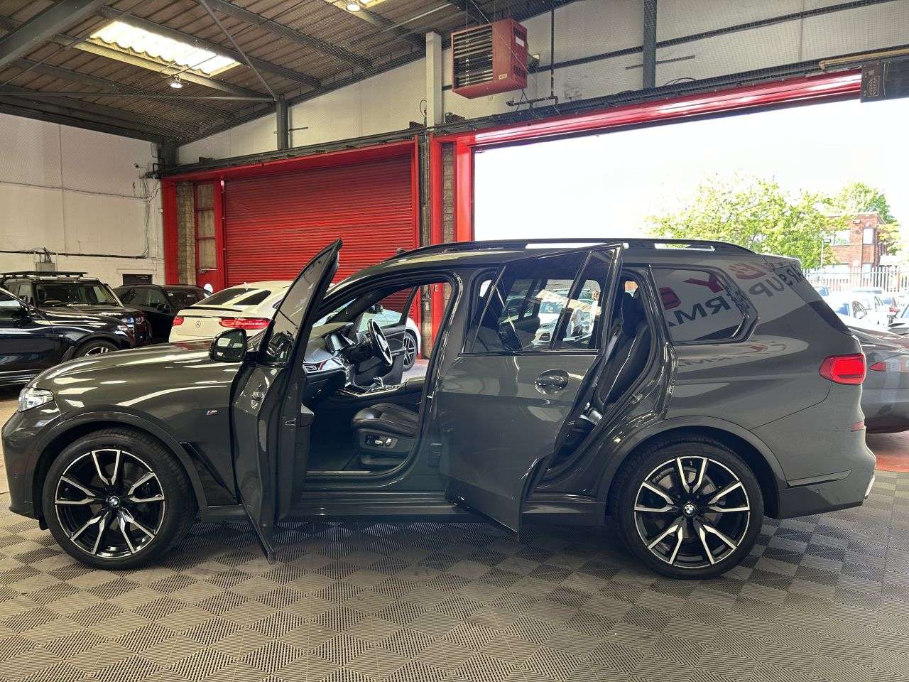 2021 BMW X7 2021 BMW X7