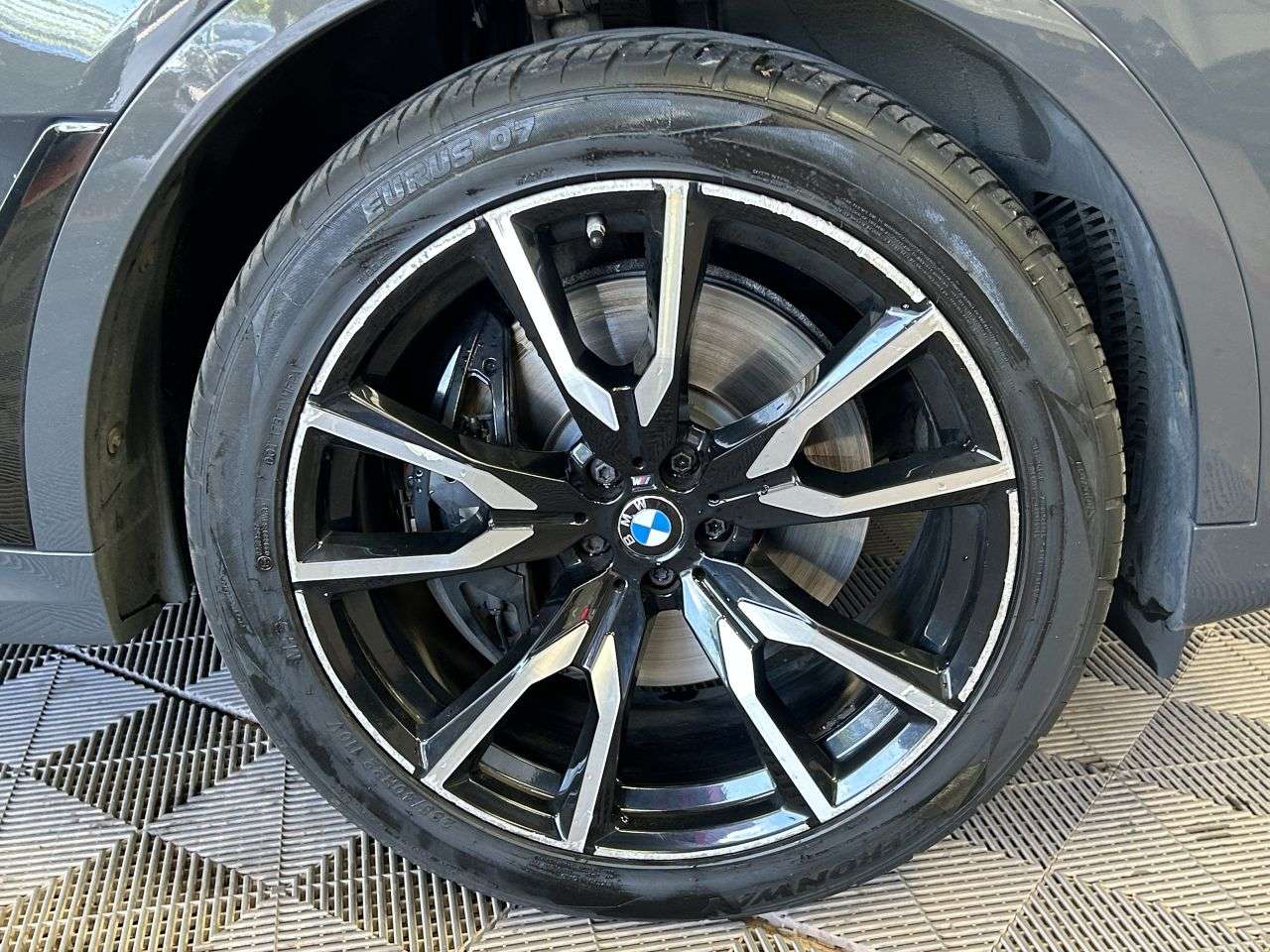 2021 BMW X7 2021 BMW X7