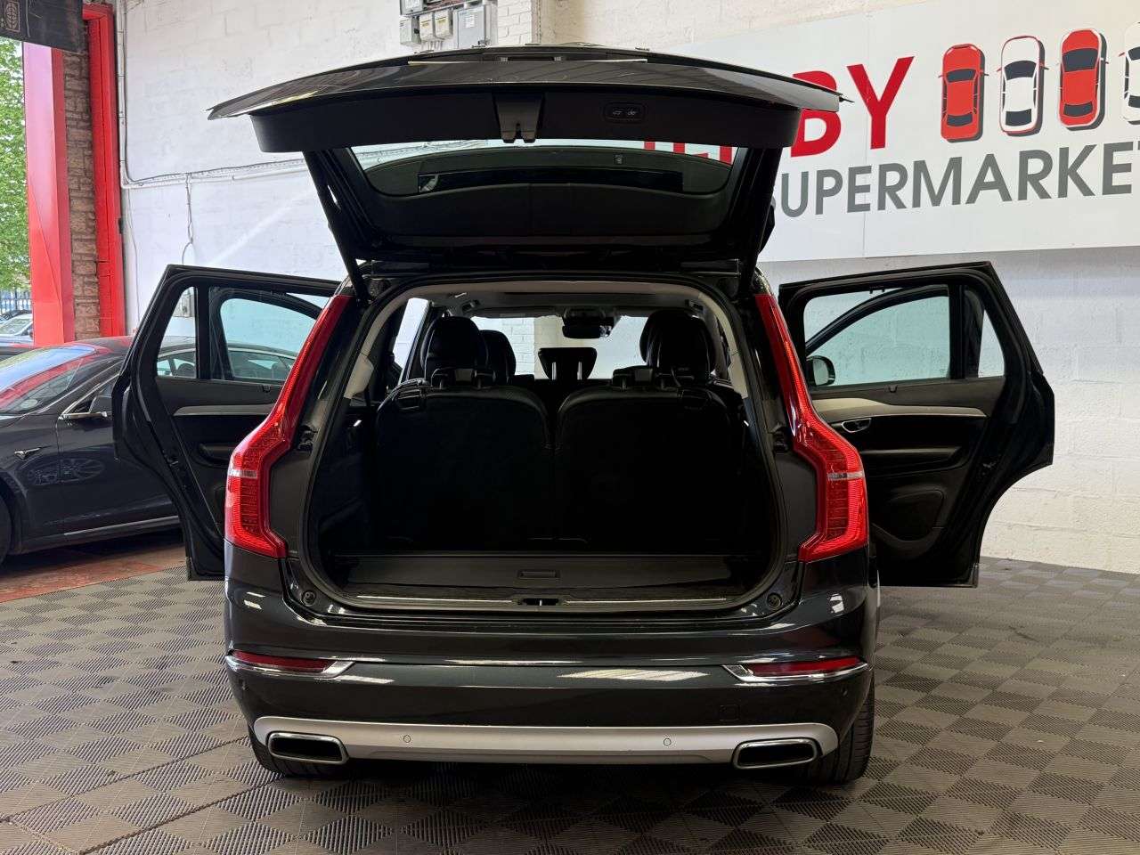 2016 VOLVO XC90 2016 VOLVO XC90