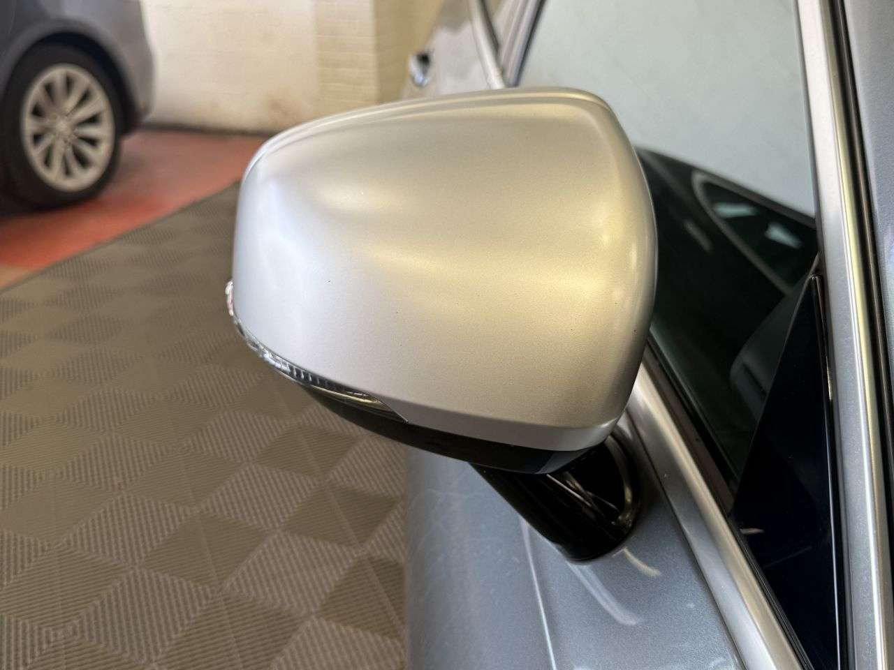 2019 VOLVO S90 2019 VOLVO S90