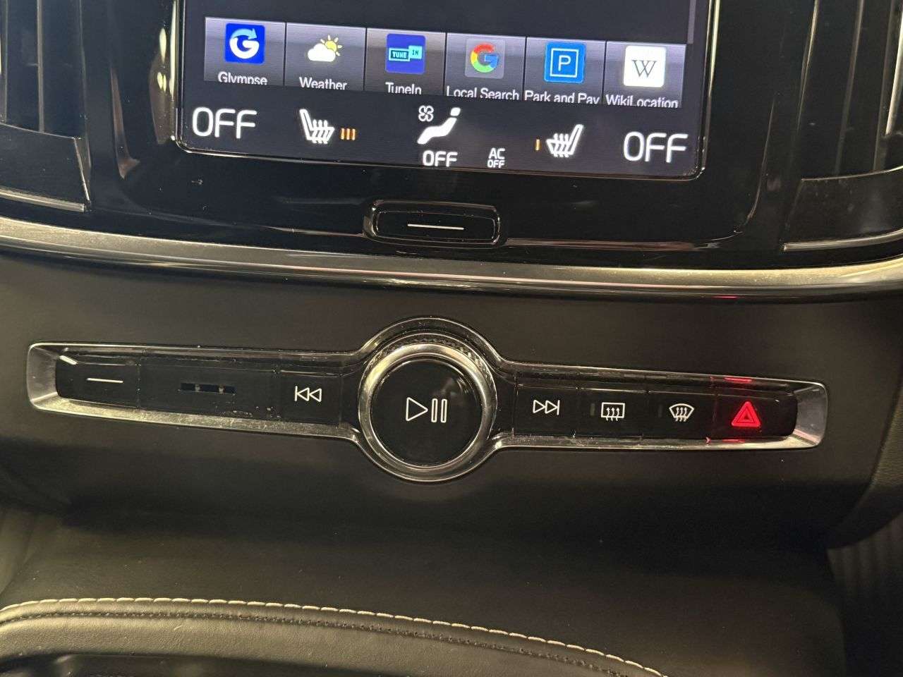 2019 VOLVO S90 2019 VOLVO S90