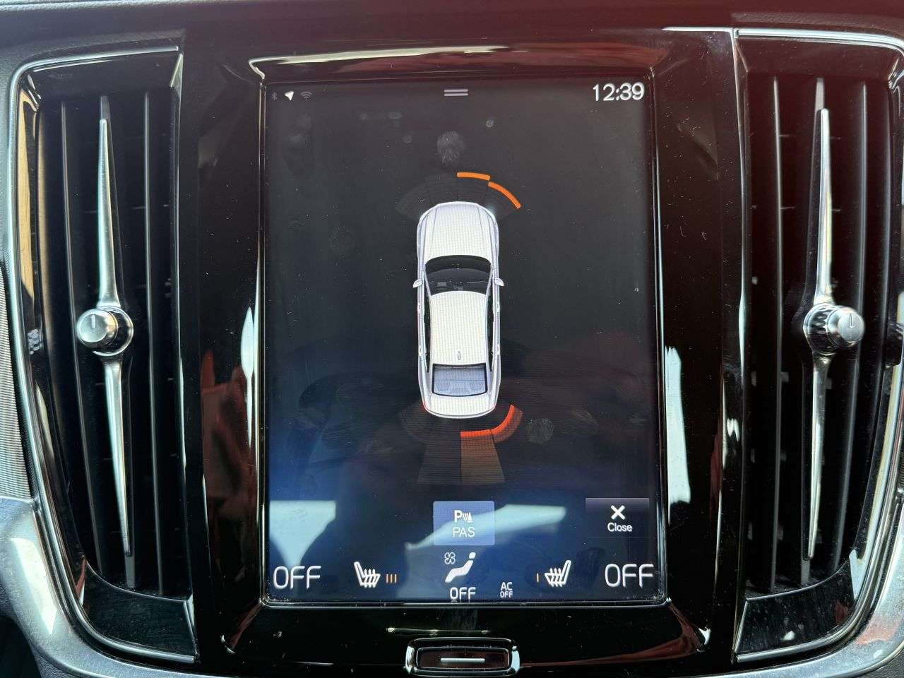 2019 VOLVO S90 2019 VOLVO S90