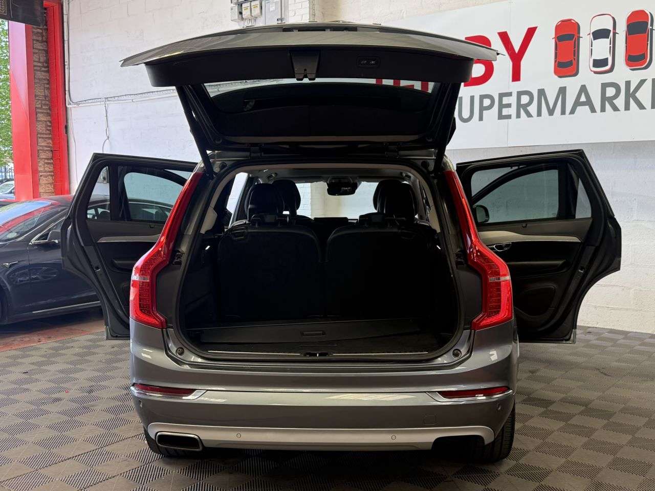 2017 VOLVO XC90 2017 VOLVO XC90