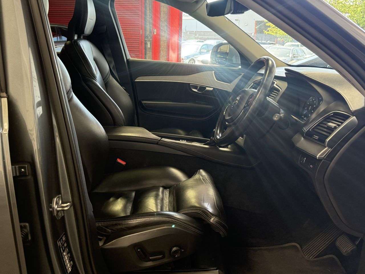 2017 VOLVO XC90 2017 VOLVO XC90