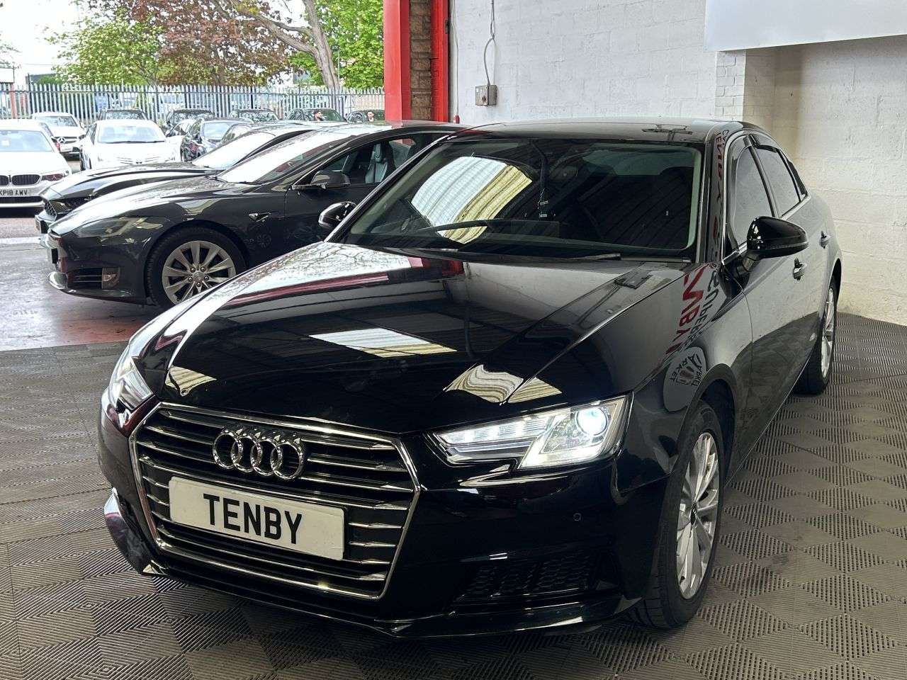 2018 AUDI A4 2018 AUDI A4