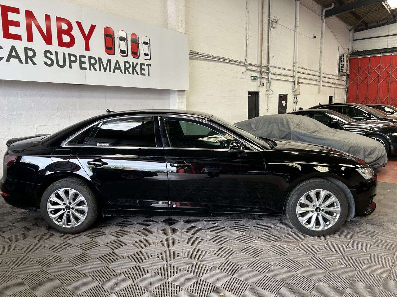 2018 AUDI A4 2018 AUDI A4