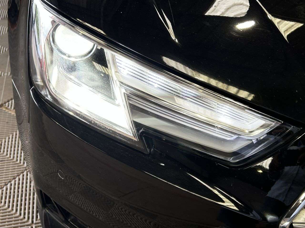 2018 AUDI A4 2018 AUDI A4