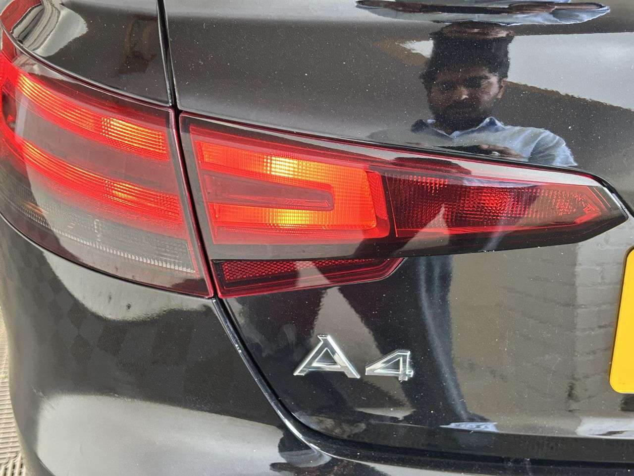 2018 AUDI A4 2018 AUDI A4
