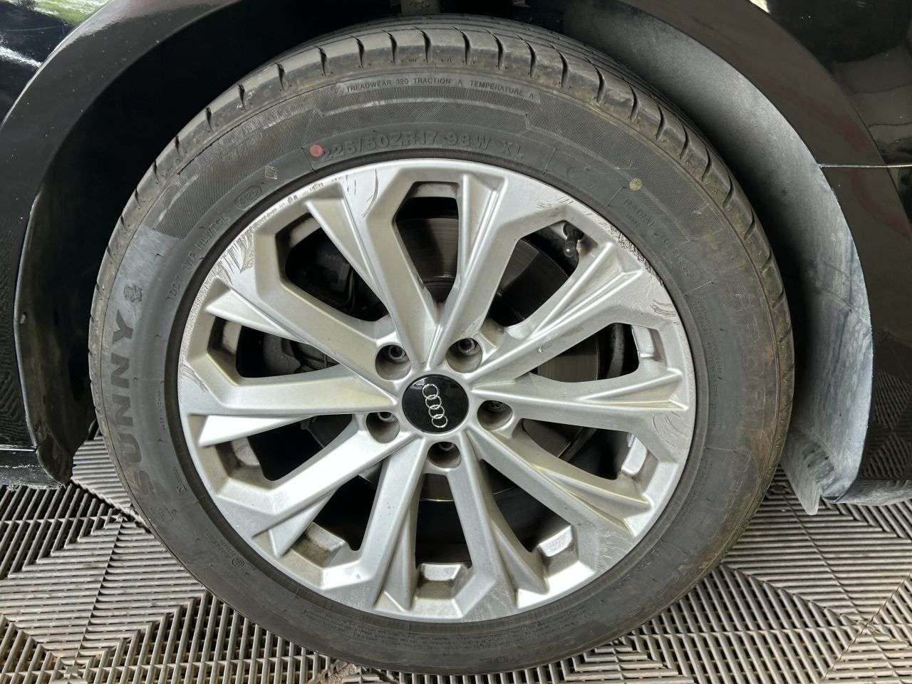 2018 AUDI A4 2018 AUDI A4